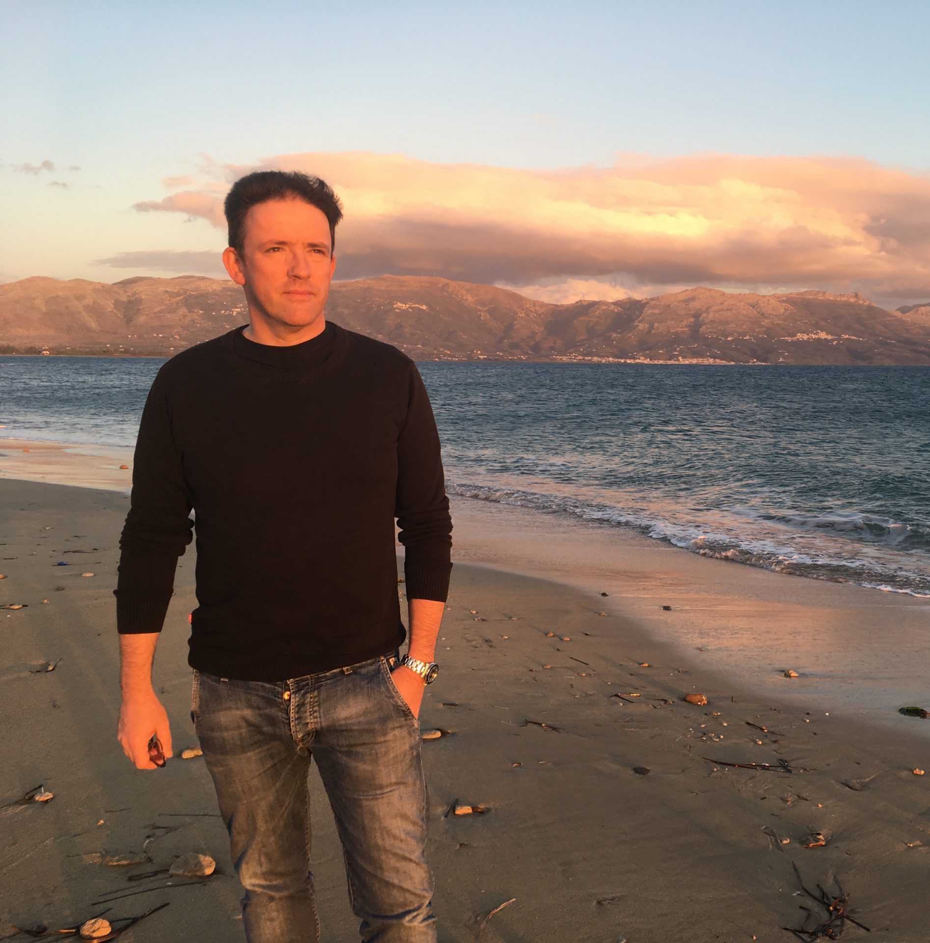 Dr Jon Henderson